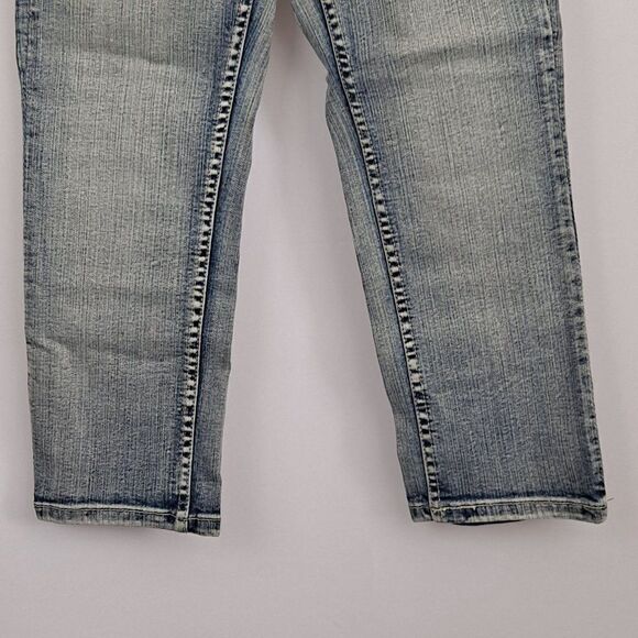 Request Juniors Capris NWT - Picture 3 of 9